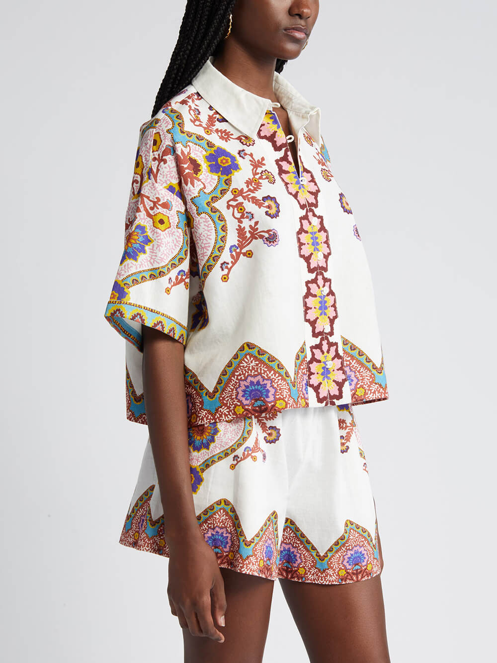 Ethnic Floral Print Shirt And Shorts Suit