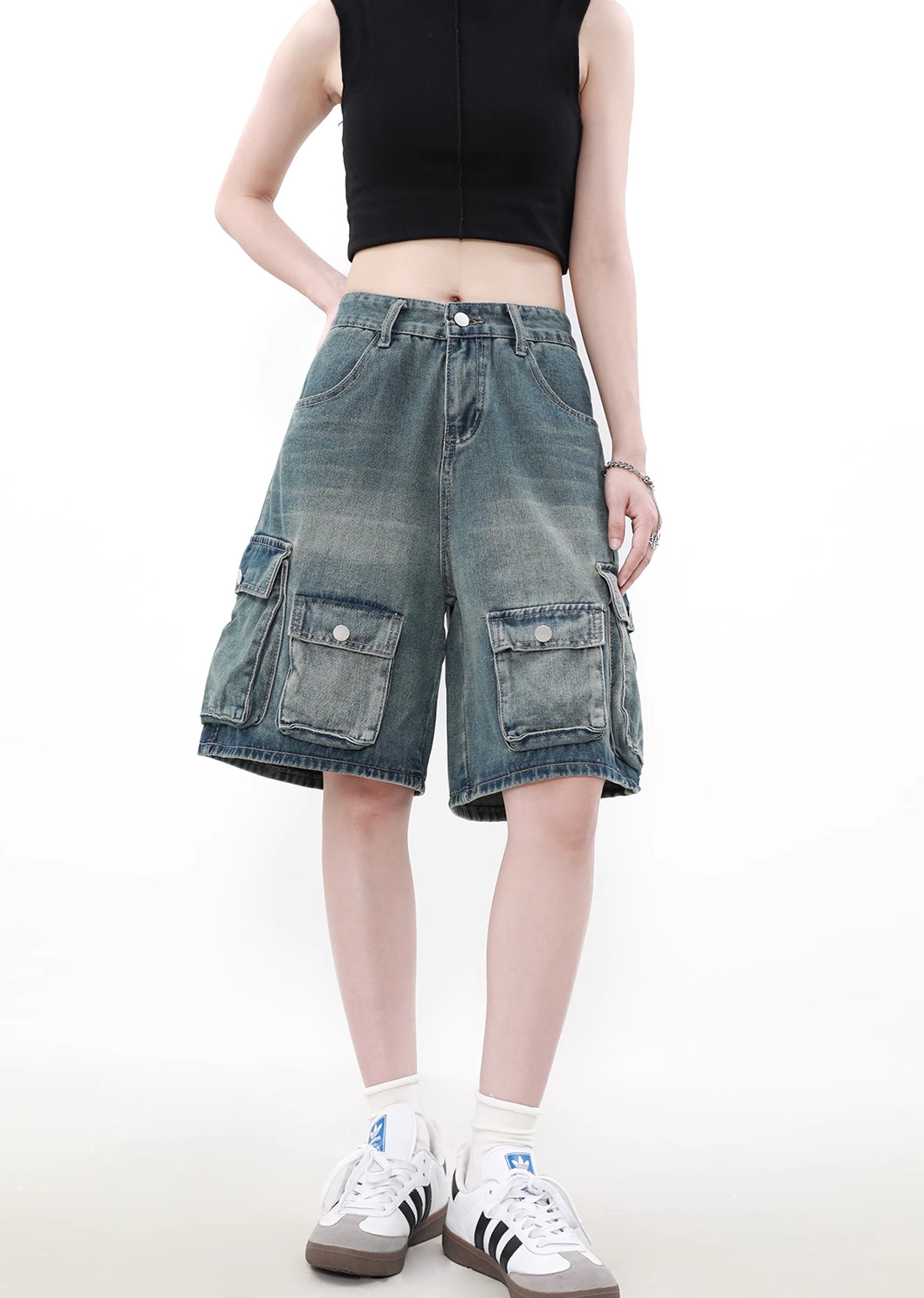 【MR nearly】Double pocket dull blue design short denim pants  MR0102