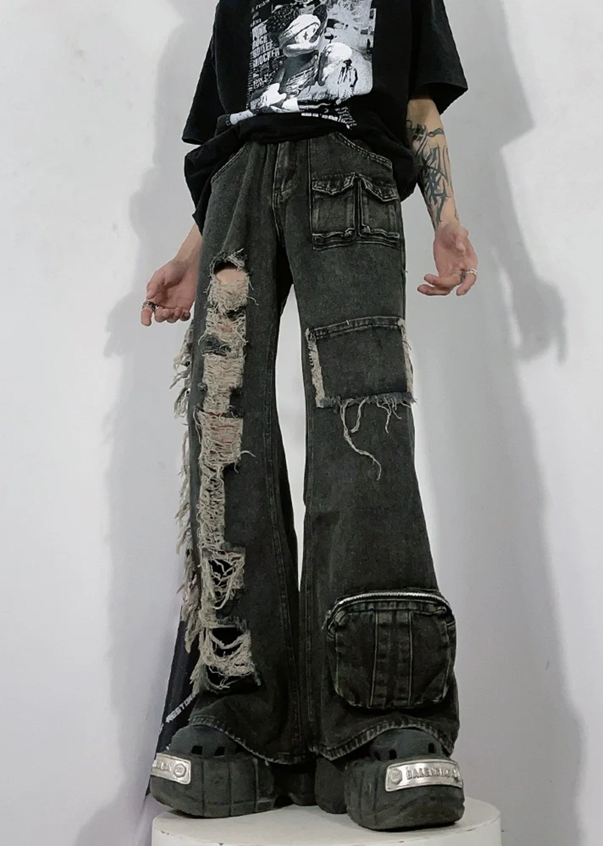 [76street] Left and right design wide cargo distressed silhouette denim pants ST0001