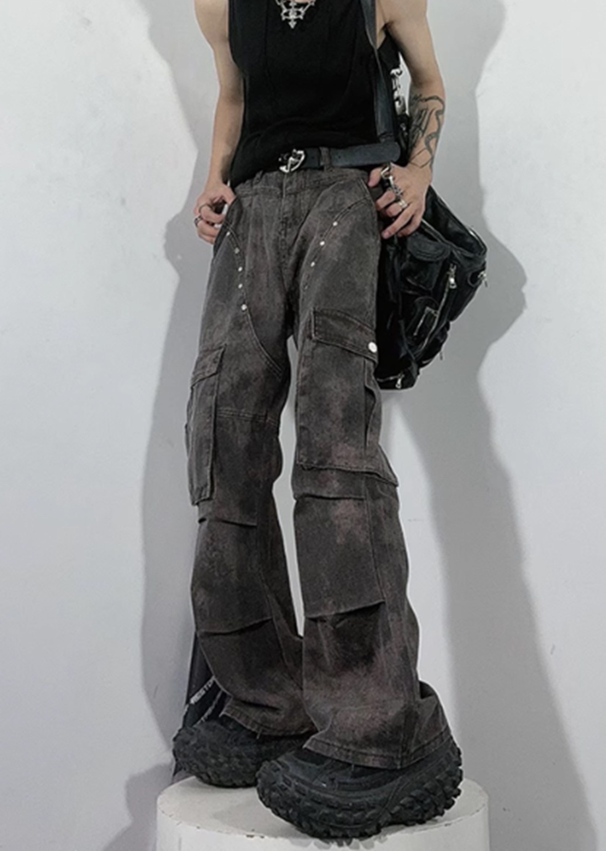 [76street] Dull grunge style vintage processed slim cargo denim pants ST0003