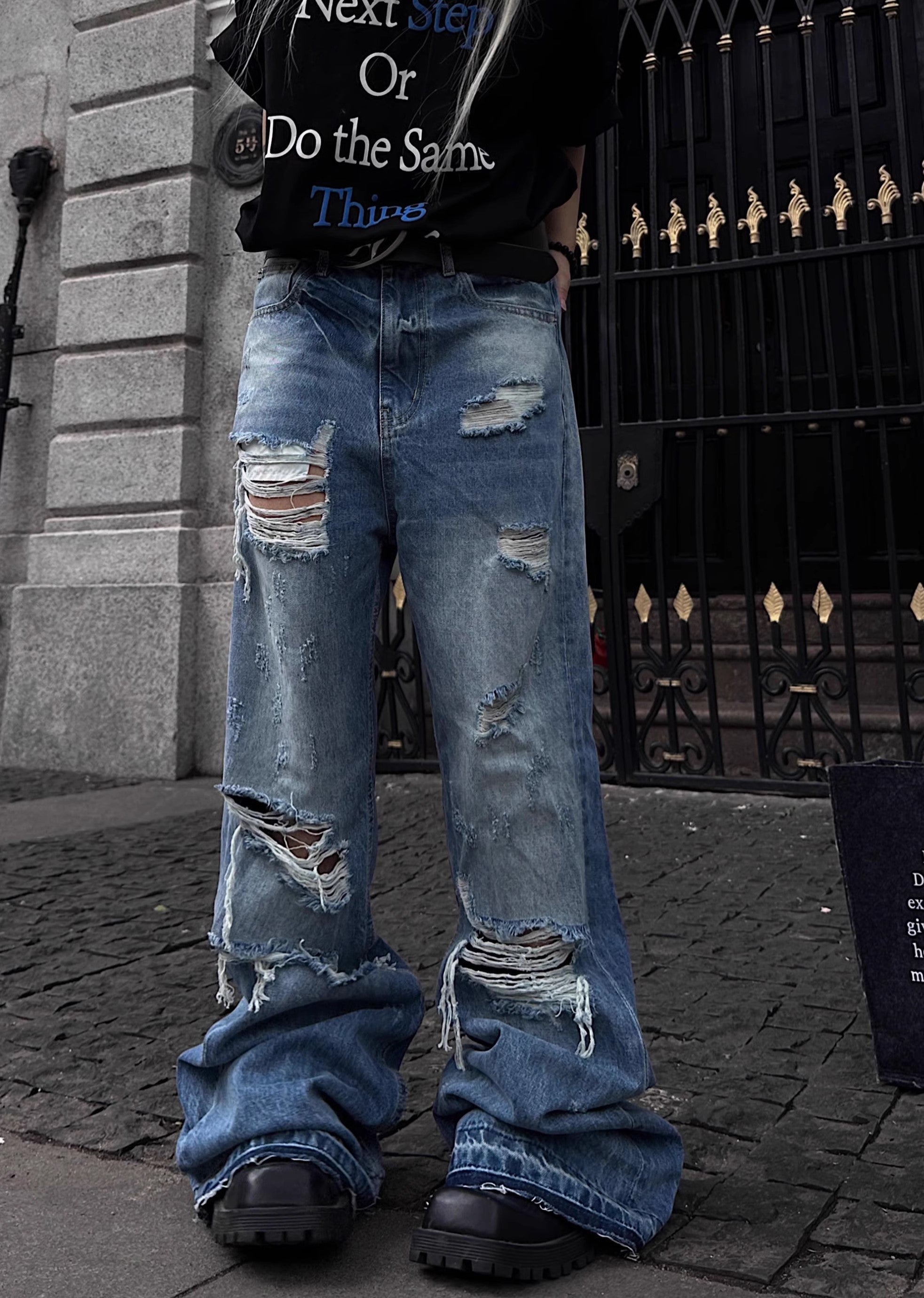 【TR BRUSHSHIFT】Fully distressed design dull basic color denim pants  TB0042