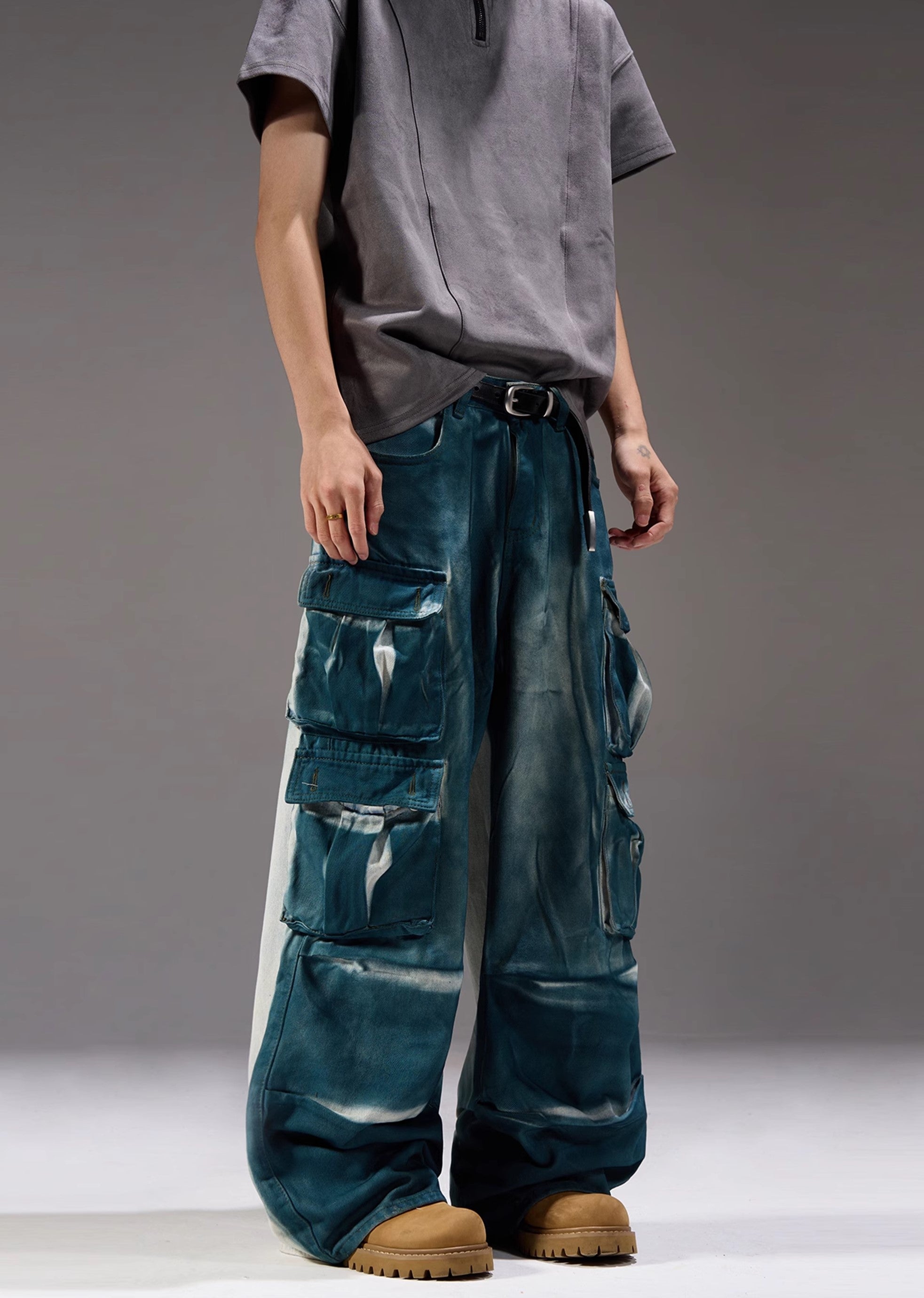 【MAXDSTR】Glossy gimmick fabric glossy design cargo denim pants  MD0162