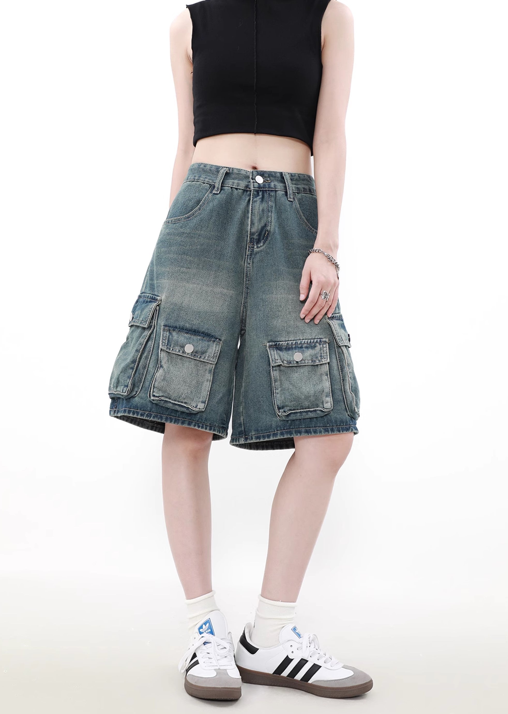 【MR nearly】Double pocket dull blue design short denim pants  MR0102