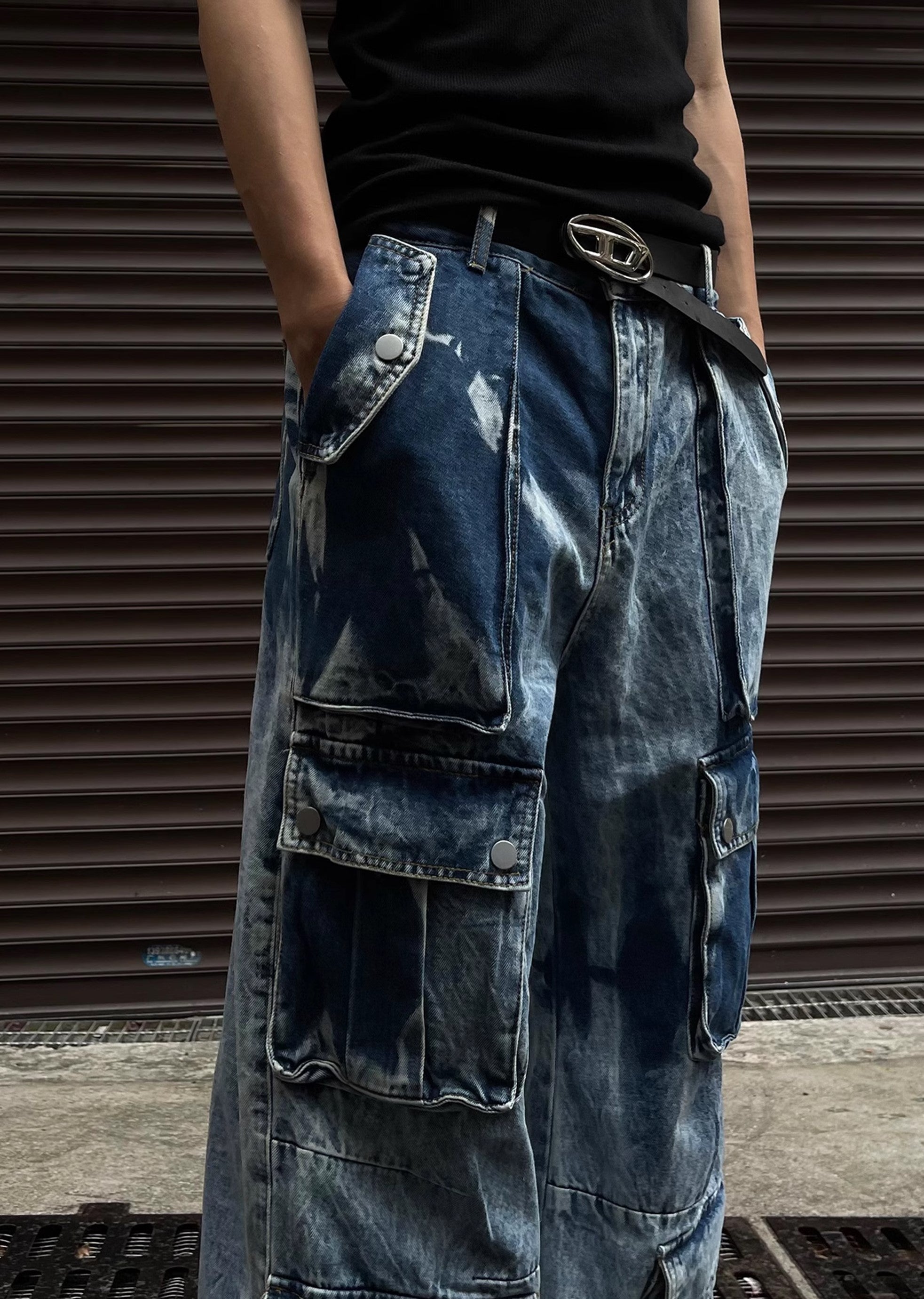 Random wash processing gimmick design blue denim pants