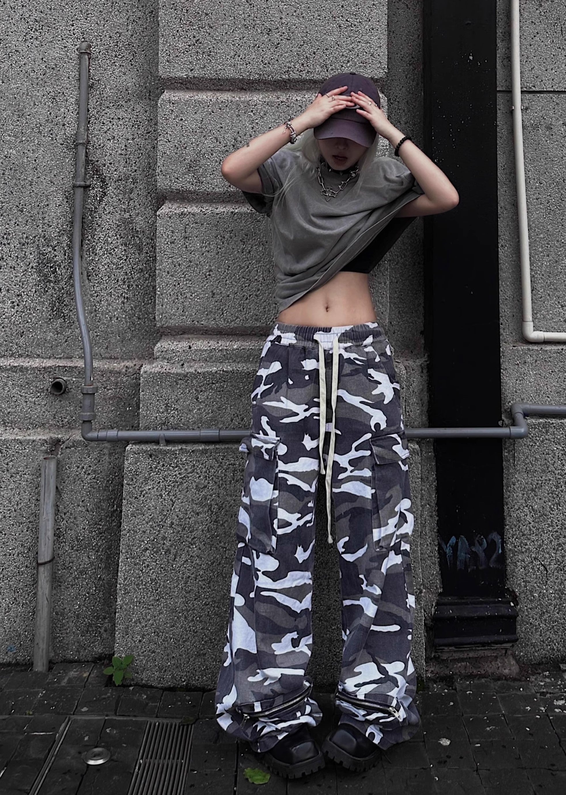 【TR BRUSHSHIFT】Random camouflage design wide silhouette cargo pants  TB0043