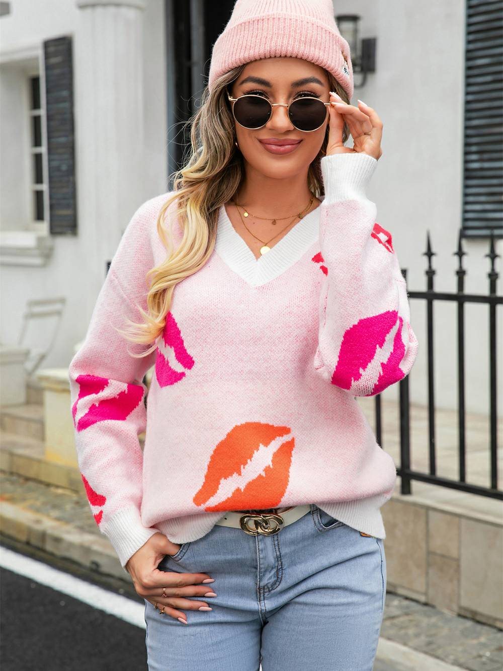 Lips of Love  V-Neck Knit Pullover Sweater