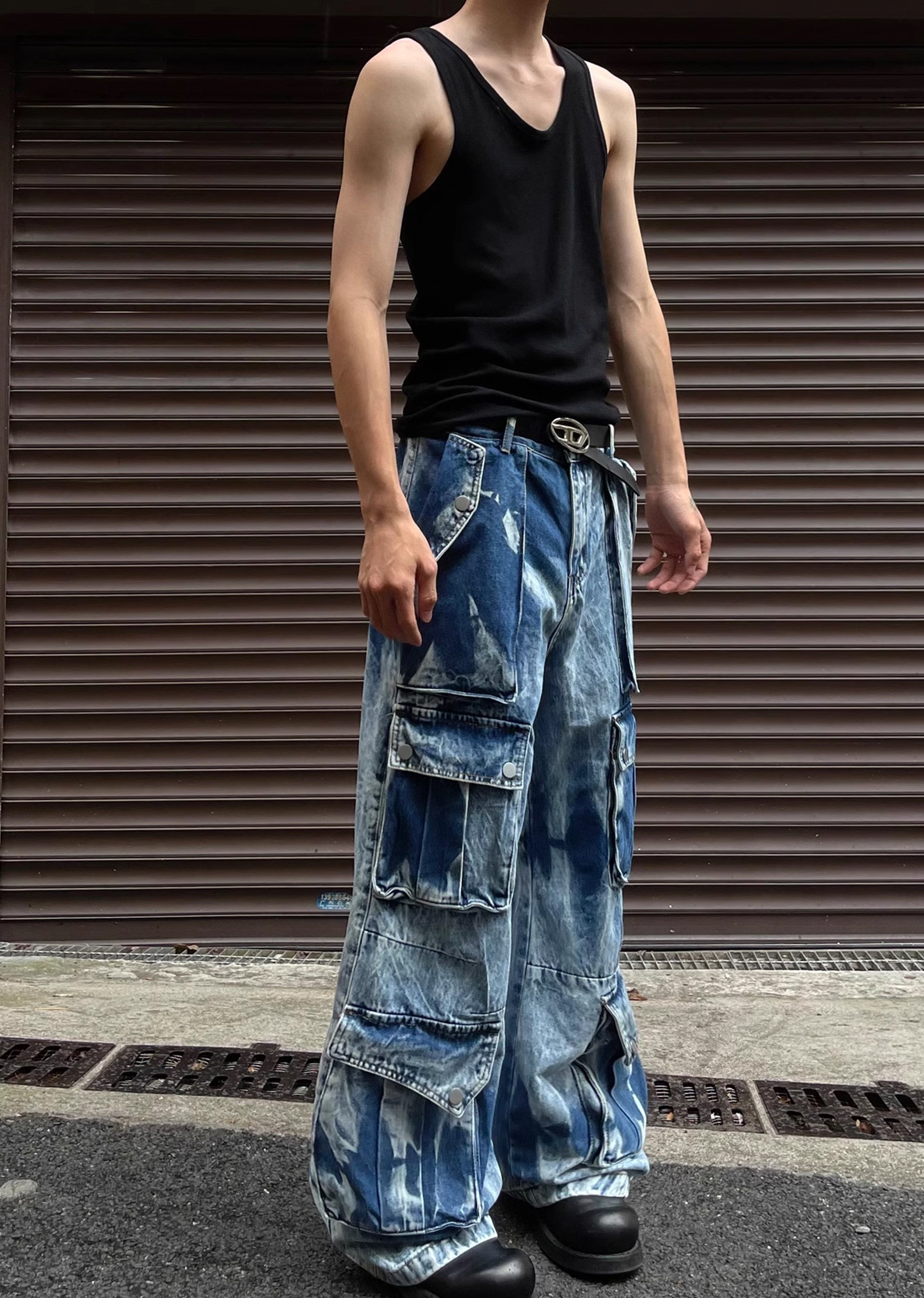 Random wash processing gimmick design blue denim pants