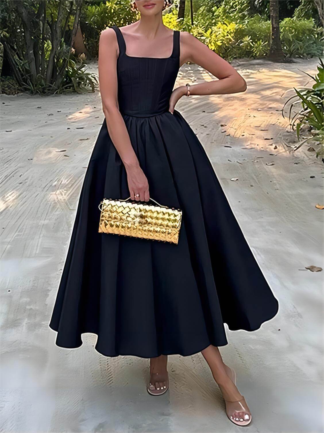 Stylish And Elegant Off-Shoulder Strapless Sleeveless Mixi Dress